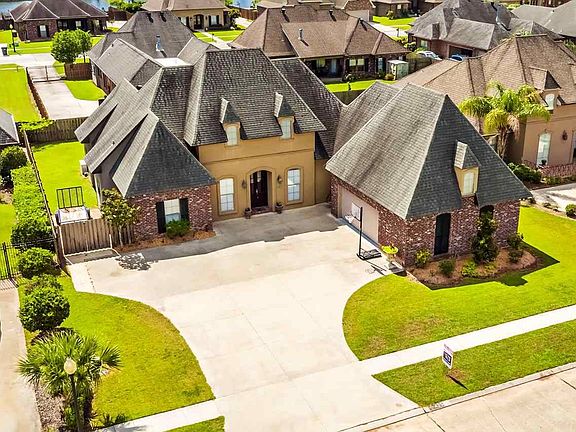 2nd image of 425 Sugar Highland Blvd