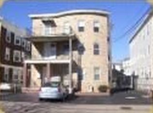 176 Walnut St, Watertown, MA 02472