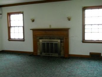 4th image of 4353 Garfield Ave