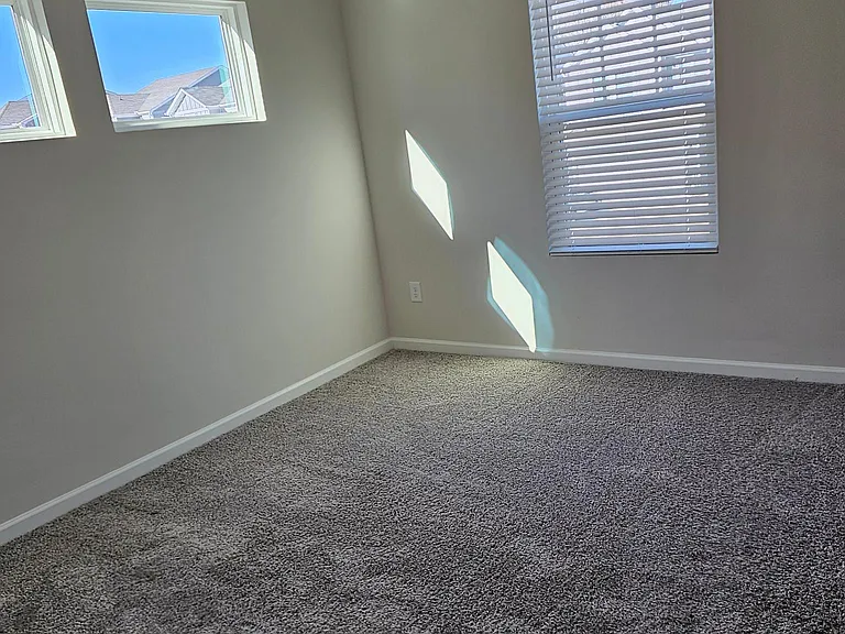 328 Joneshaven Dr — Photo 23