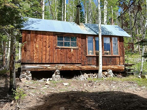 2nd image of 9 Keystone Lode Rd