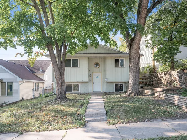786 Case Ave, Saint Paul, MN 55106