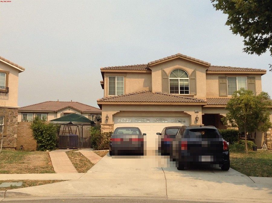 2nd image of 16585 Montgomery Ct