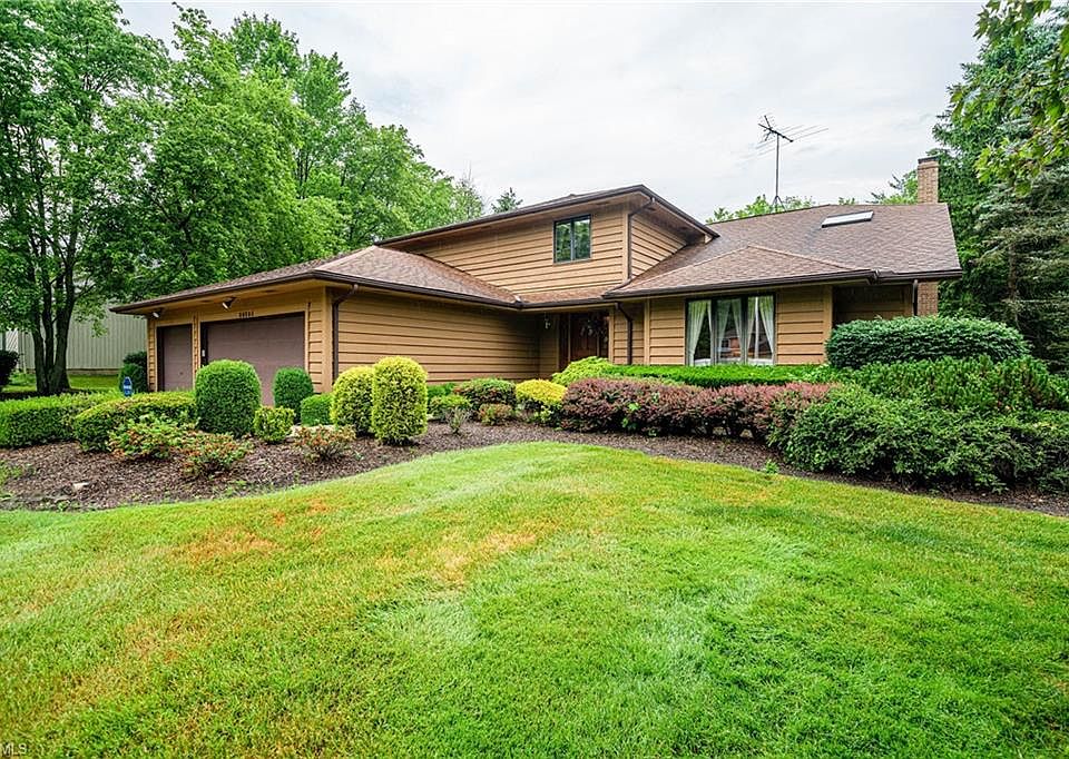 1st image of 36385 Churchill Dr