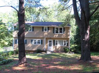 33 Bear Mountain Rd, Ringwood, NJ 07456