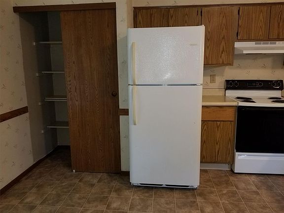 3rd image of 3795 Zephyr Pl