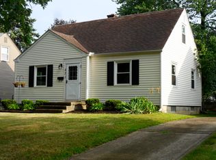 571 Blenheim Rd, Columbus, OH 43214