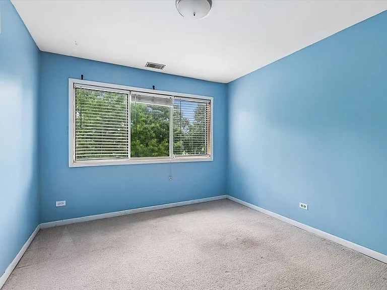 441 Park Ridge Ln #G — Photo 7