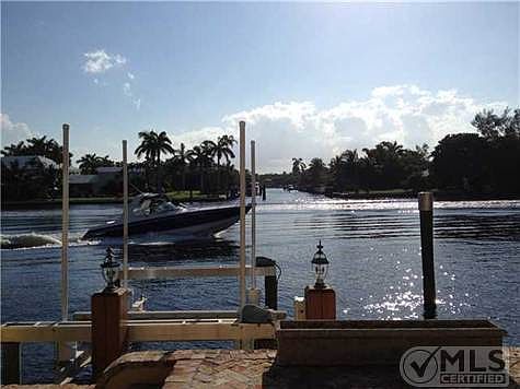 1st image of 1024 Del Harbour Dr