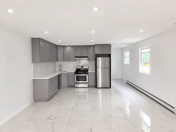 355 Great Kills Rd #2, Staten Island, NY 10308