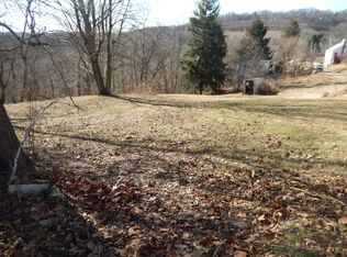 1401 5th St, Natrona Heights, PA 15065