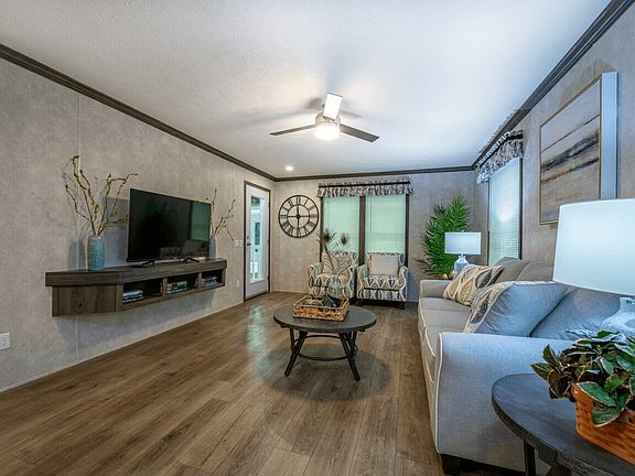 2nd image of 440 60th St SE #120