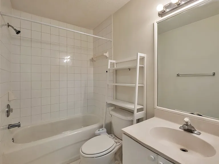 3504 Briar Bay Blvd #205 — Photo 8