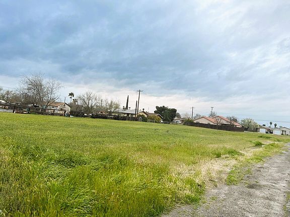 4th image of Branum & Olympic Avenue