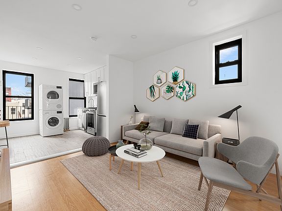 3rd image of 90 15th St #3