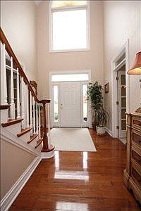 3rd image of 900 Turnberry Dr