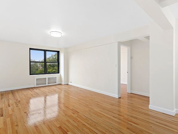 2nd image of 99 Lafayette Ave APT 3H