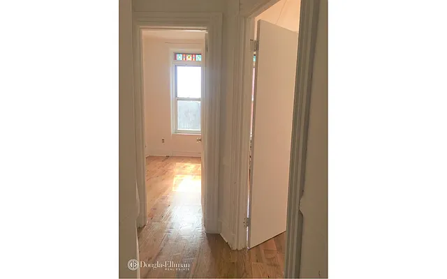 Rented by Douglas Elliman | media 10