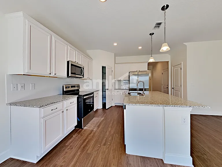 4514 Birdsong Dr — Photo 4