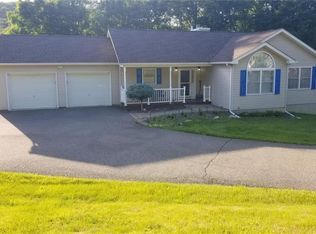 13 Brian Ct, Salisbury Mills, NY 12577