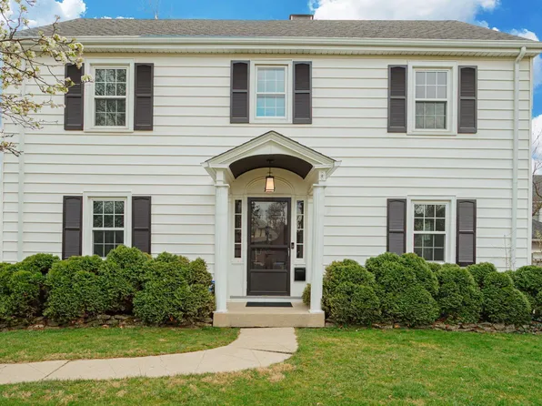 1881 Stanford Rd, Columbus, OH 43212