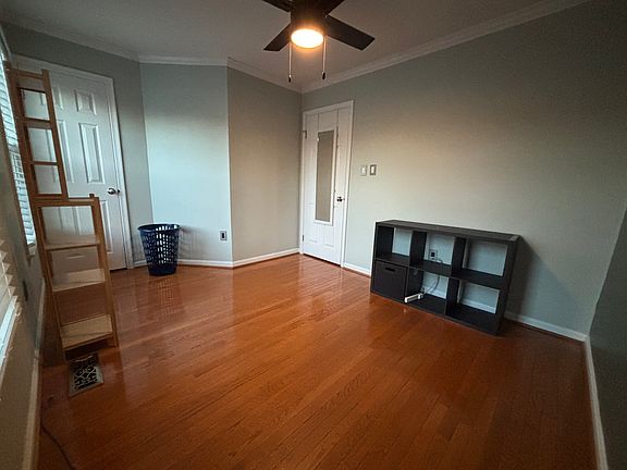 5th image of 6340 Chimney Wood Ct
