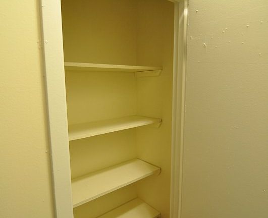 5th image of 83 Woodruff Ave APT 1A