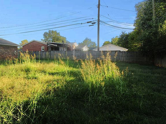 5th image of 129 Molly St