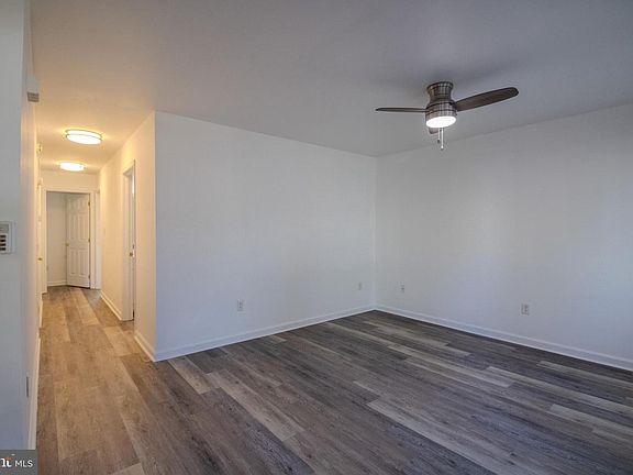 4th image of 712 1/2 Morgan St