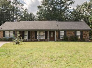 47 Springer Ct, Allenhurst, GA 31301