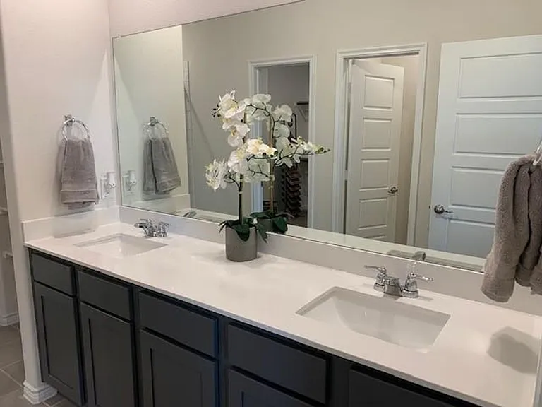 712 Feldspar Way — Photo 8