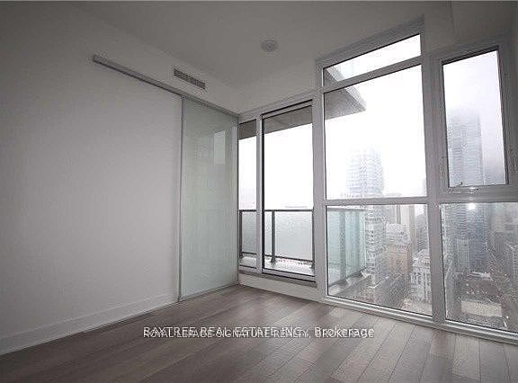 3rd image of 290 Adelaide St W #3409
