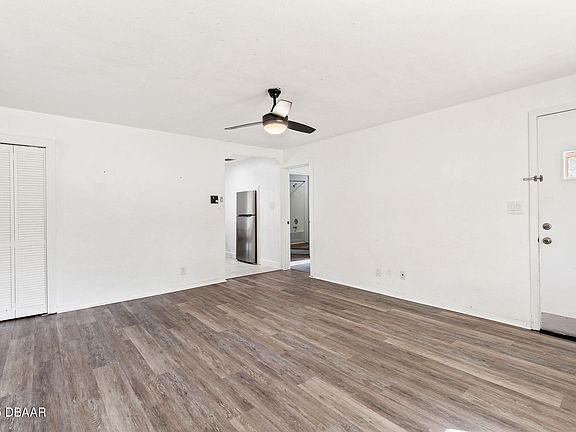 4th image of 1331 Granada Ave