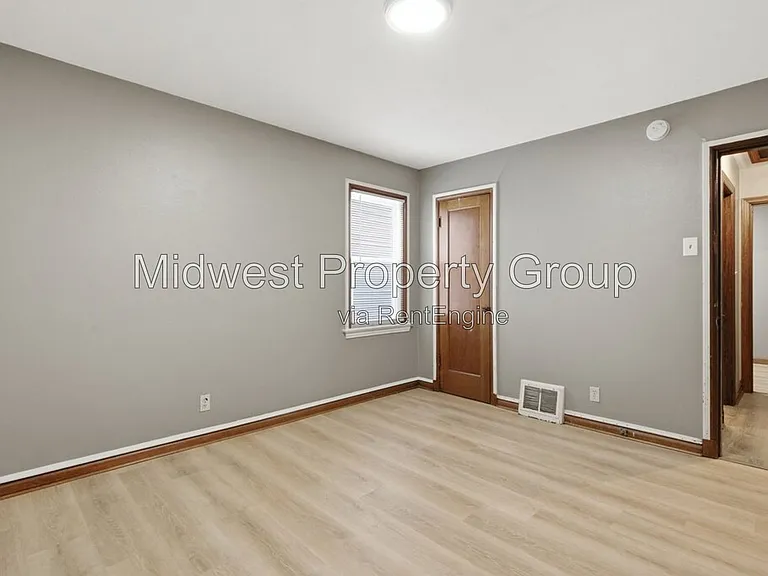 249 S Hartnett Ave — Photo 14