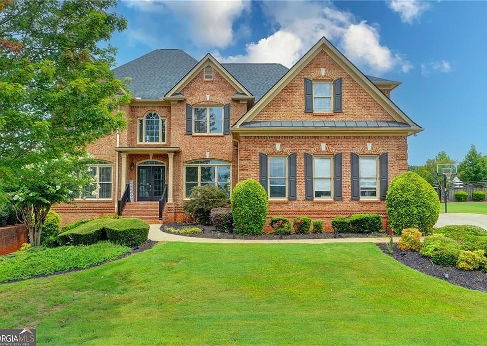 1st image of 2241 Hunters Green Dr