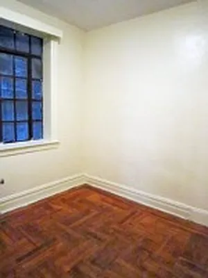 Rented by DSA Realty | media 49