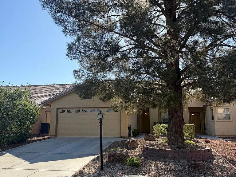 5408 Cove Point Dr — Photo 34