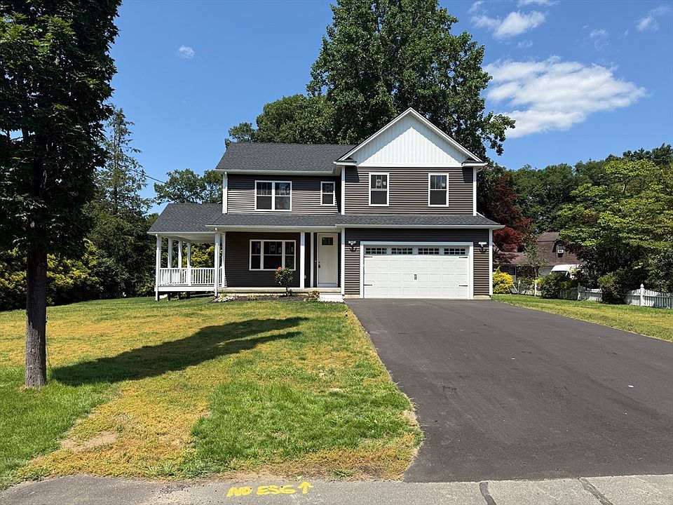 1st image of 132 Barrington Rd