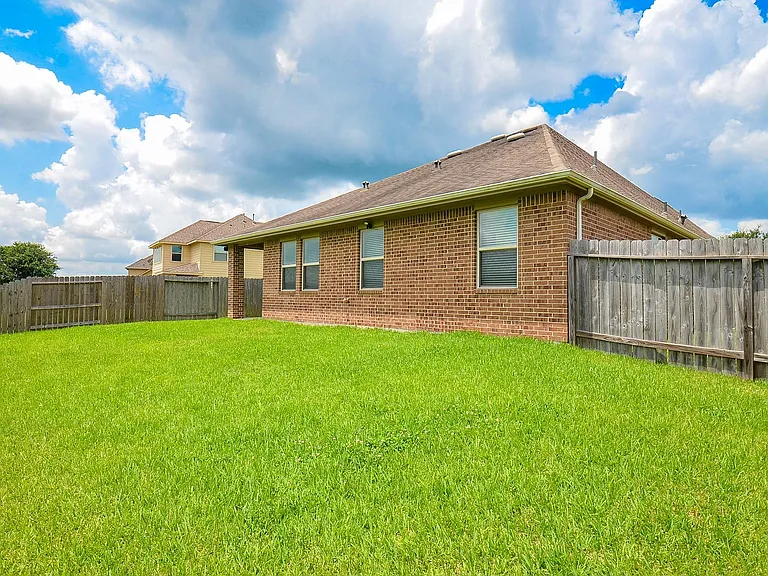 2227 Leonetti Ln — Photo 47
