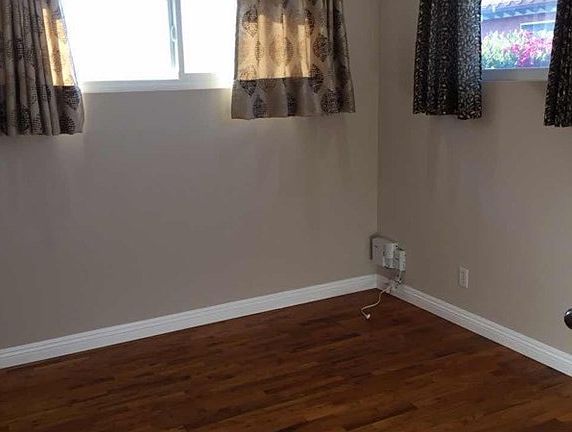 5th image of 3619 W 225th St