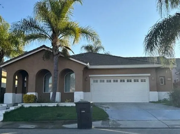 5232 Harness Ct, Riverbank, CA 95367