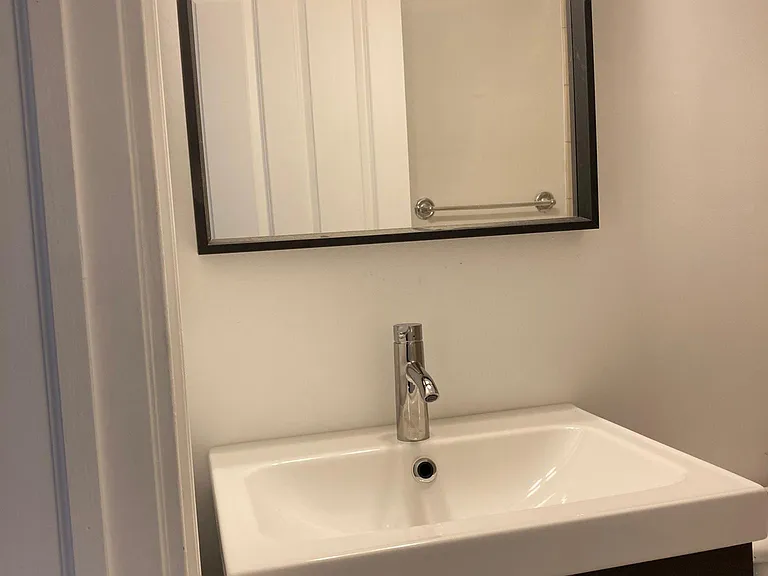320-322 Mill St #1 — Photo 4