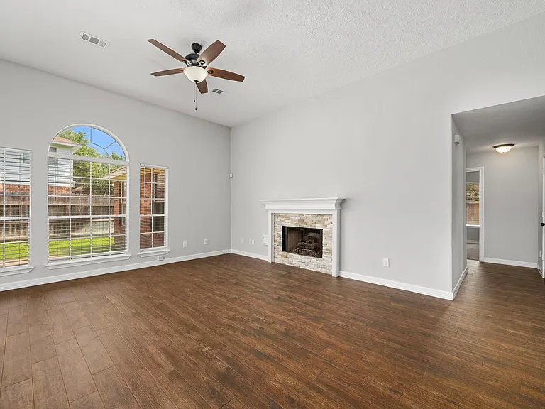 10806 Sutter Ranch Cir — Photo 12