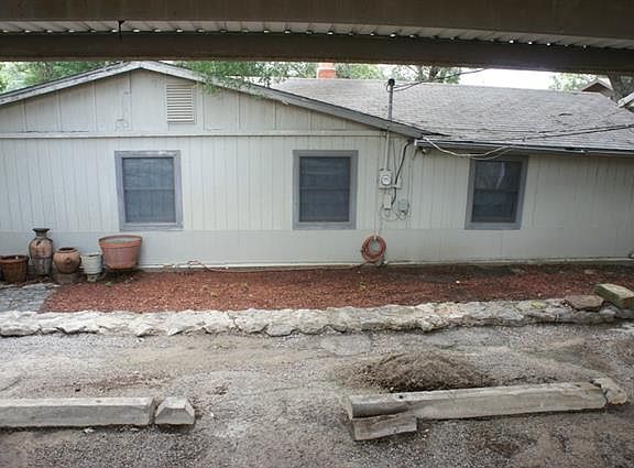 5th image of 601 County Road 611