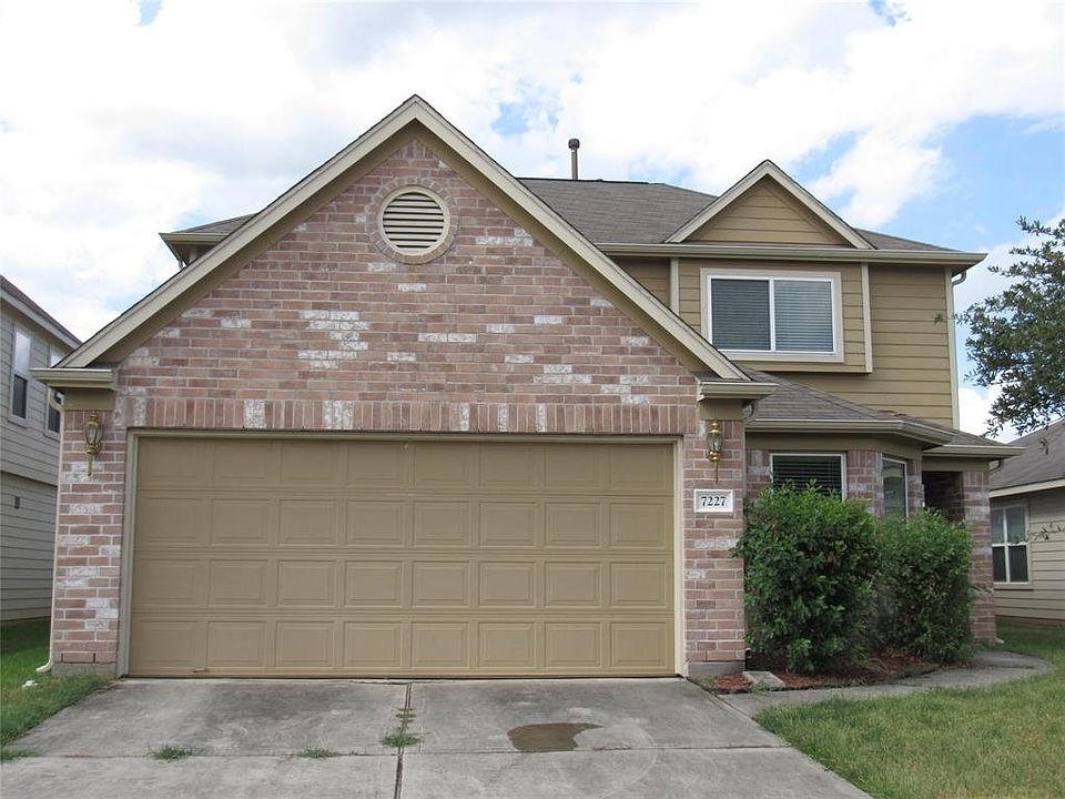 1st image of 7227 Foxwood Fair Ln
