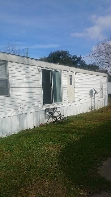 back of mobile home