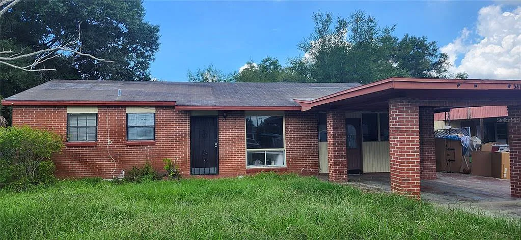 1 bed, 1.0 bath, 650 sqft, $1,200 — Photo 1