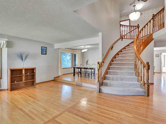 2nd image of 88 Edelweiss Dr NW