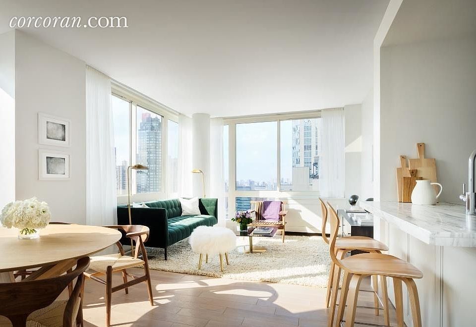 1st image of 389 E 89th St APT 30D