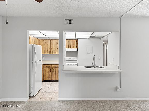5th image of 1 ALCIRA Court